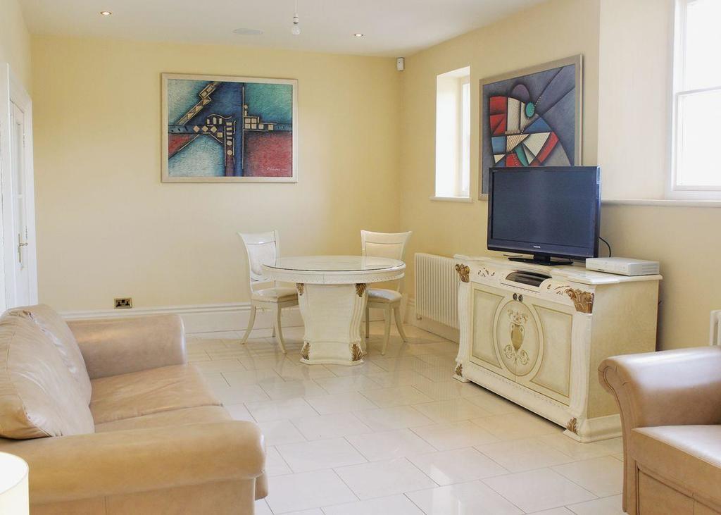 Redbrick Lodges Clipstone Extérieur photo
