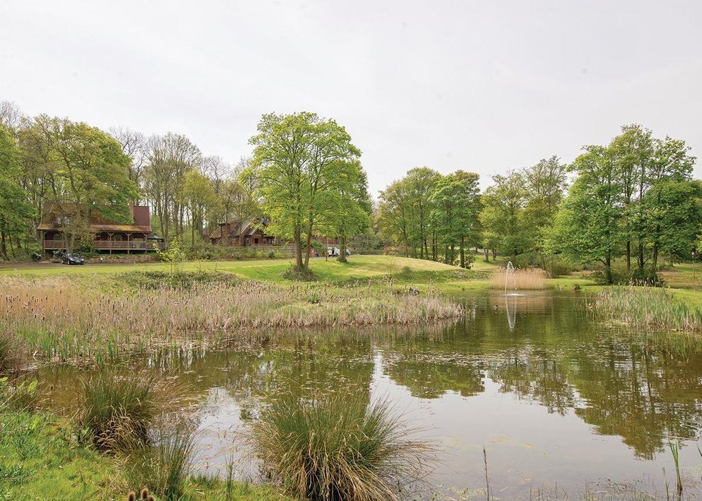 Redbrick Lodges Clipstone Extérieur photo